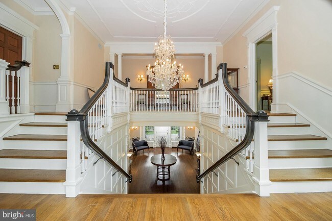 Foto del edificio - 124 W Chestnut Hill Ave