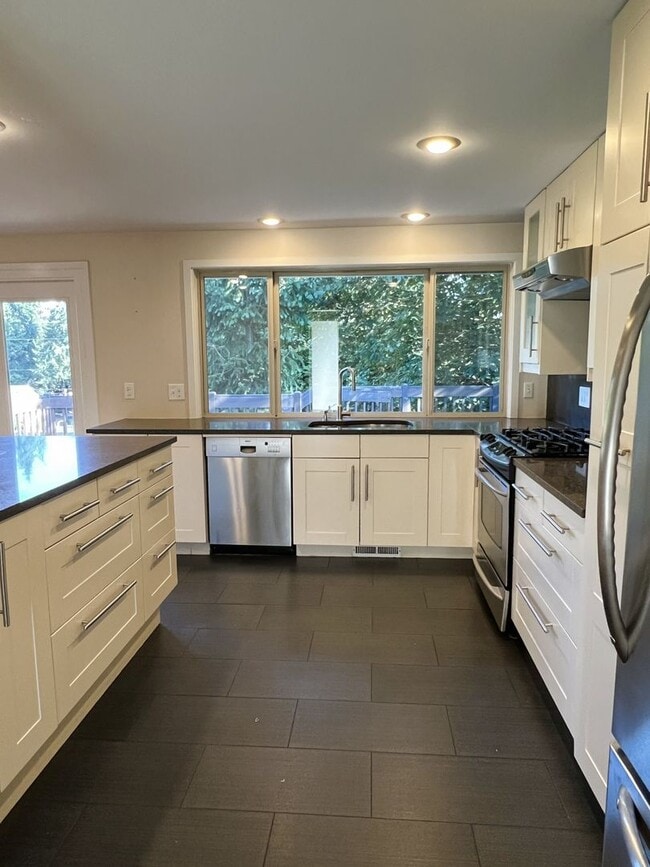 Foto del edificio - Charming Gregory Heights 3 Bed / 2.5 Bath