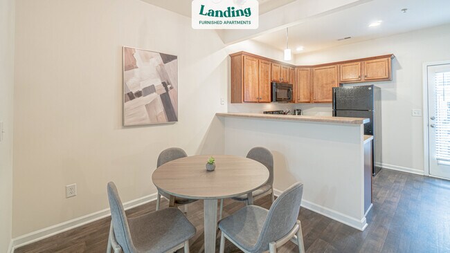 Foto del edificio - 4005 Clinton Ln