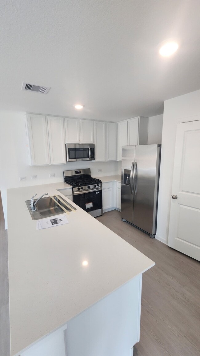 Building Photo - 9238 Coral Trout Wy