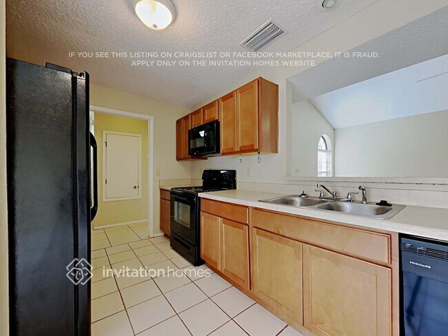 Foto del edificio - 3424 S St Lucie Dr