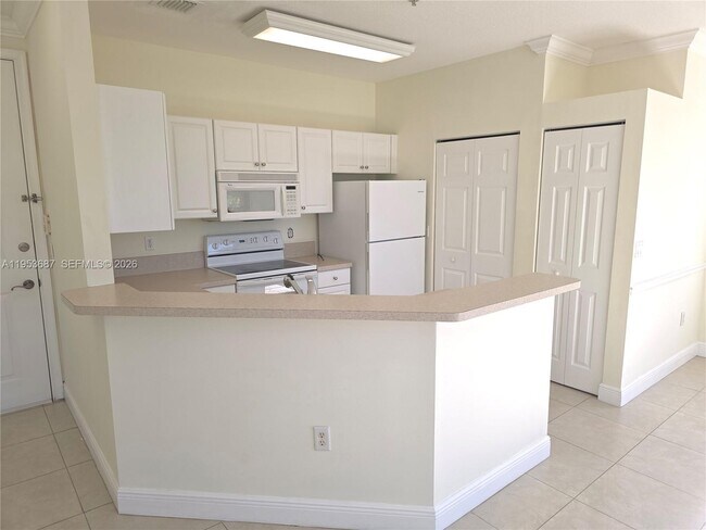 Foto del edificio - 4600 SW 160th Ave