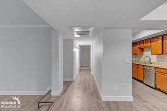 Building Photo - 3405 W Danbury Dr