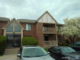 Building Photo - 15765 Balfour Dr