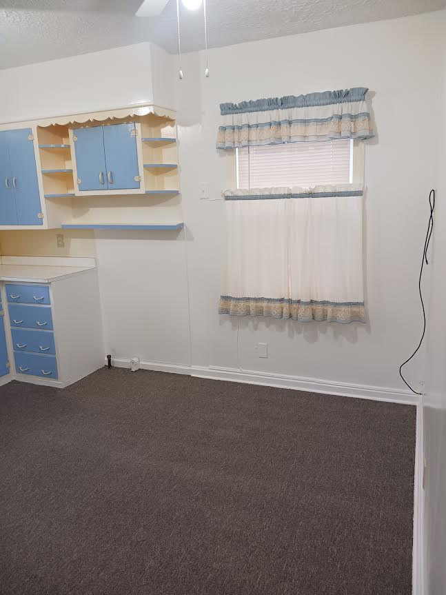 Kitchen Area - 1908 Covert Ave