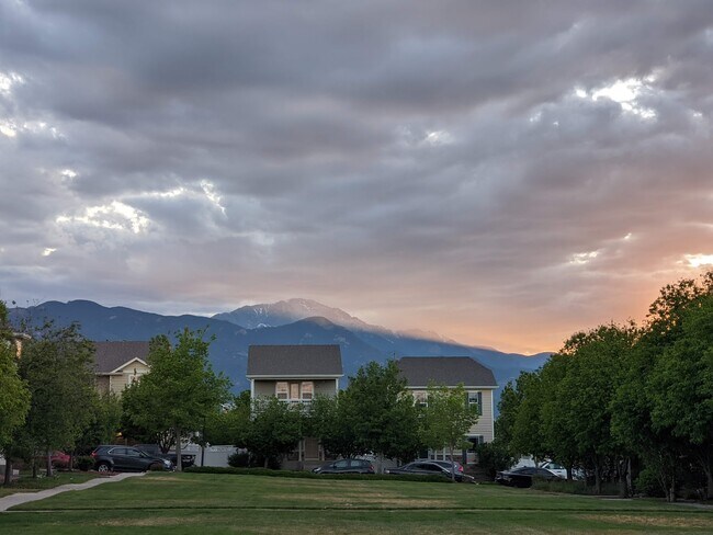 Foto del edificio - 1745 Flintshire St