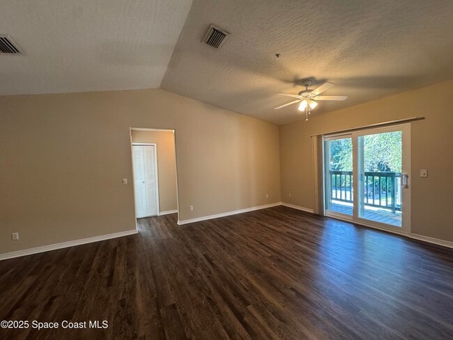 Building Photo - 7667 N Wickham Rd