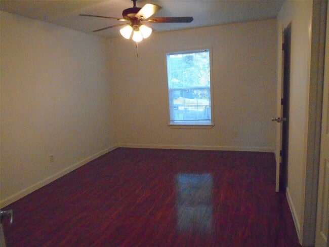 Foto del edificio - 12042 Beechnut St