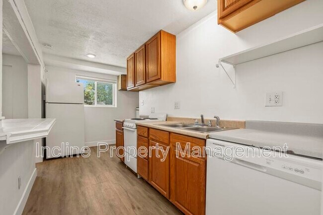 Building Photo - 930 N 1000 W