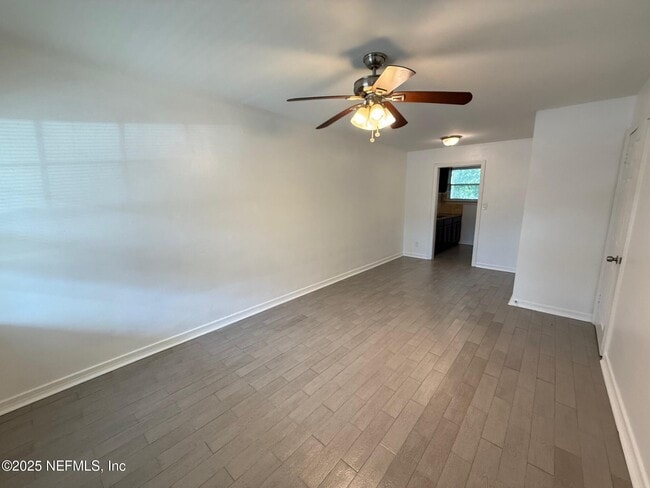 Building Photo - 5211 San Juan Ave