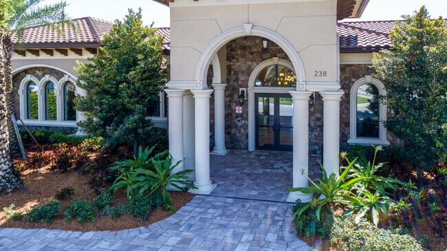 Foto del edificio - 739 SE Villandry Way