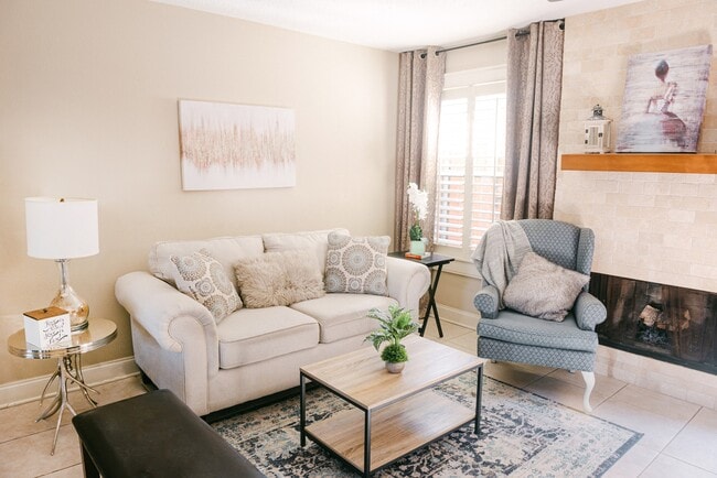 Photo - 217 Clearview Pkwy Apartment