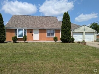 Building Photo - 925 Scott Rd