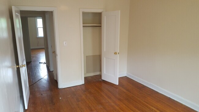 Building Photo - 40 Elsmere Blvd
