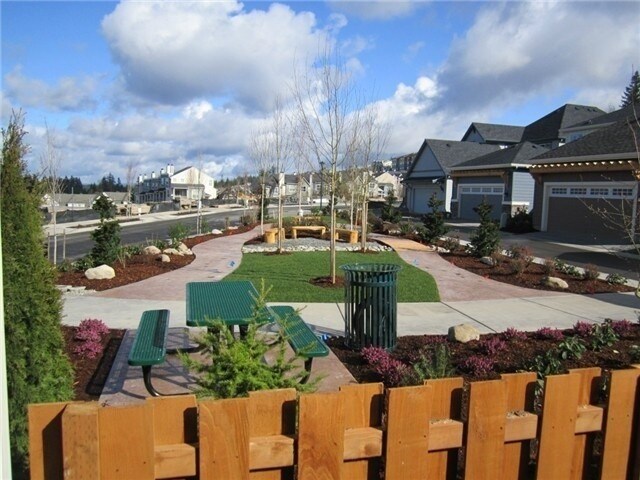 Foto del edificio - 3 Bedroom 2.5 Bath Home in Issaquah Highlands