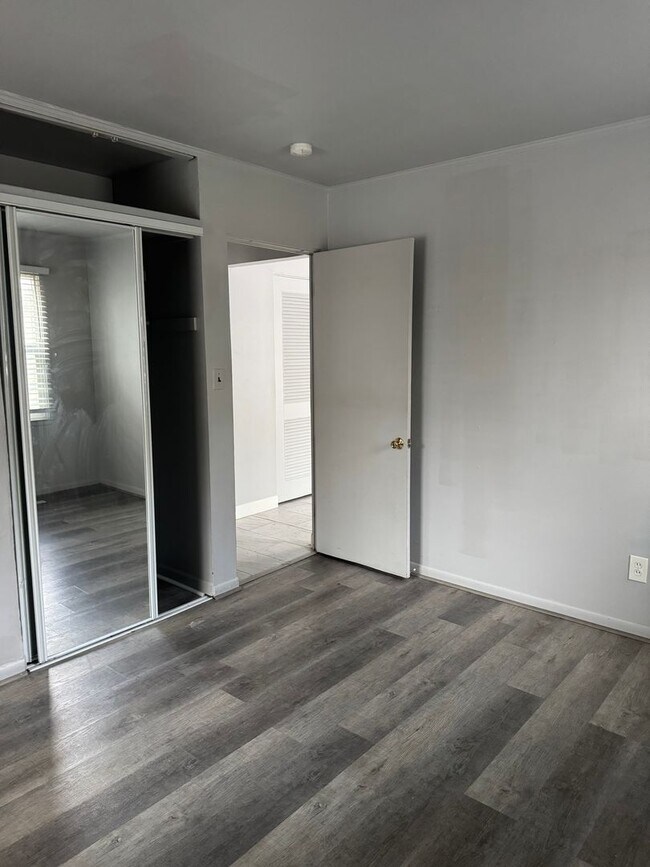 Foto del edificio - 2 bedrooms oak park gem