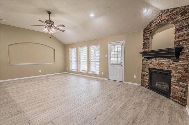 Foto del edificio - 3318 Cactus Heights Ln