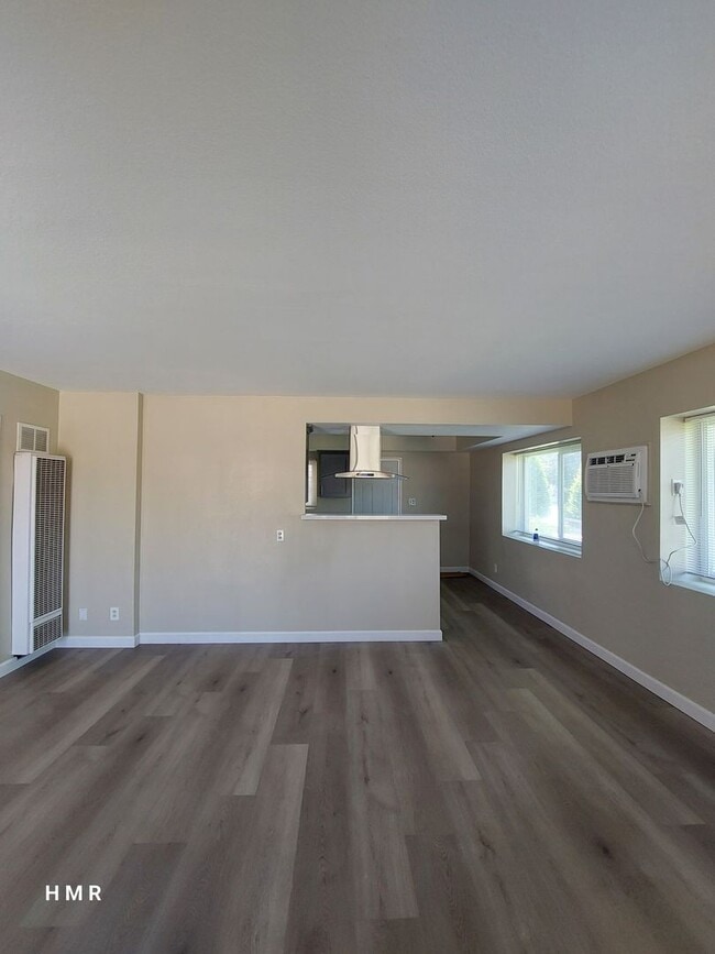 Foto del edificio - 5386 Kingsley St