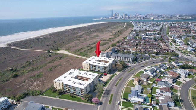 Building Photo - 4540 W Brigantine Ave