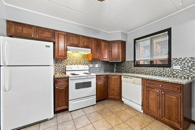Building Photo - 6408 Nature Dr