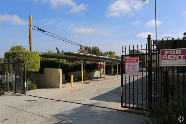 Building Photo - Juniper Court Apartments