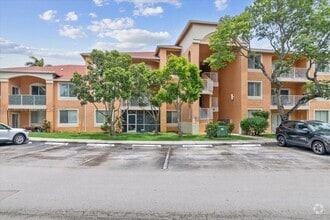 Building Photo - 6952 SW 39th St
