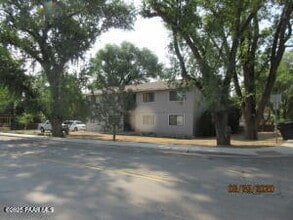 Building Photo - 459 W Merritt St