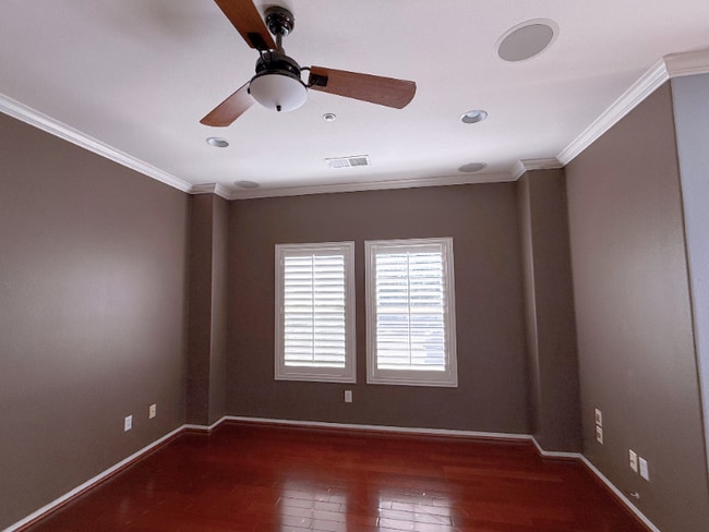 Building Photo - 11450 Church St