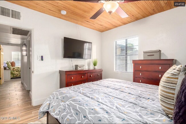 Building Photo - 1720 N Whittier Dr