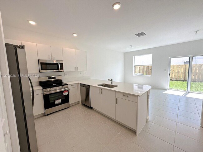 Building Photo - 16280 SW 292nd St