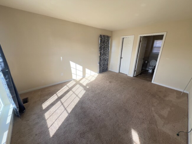 Building Photo - 4518 Wistar Rd