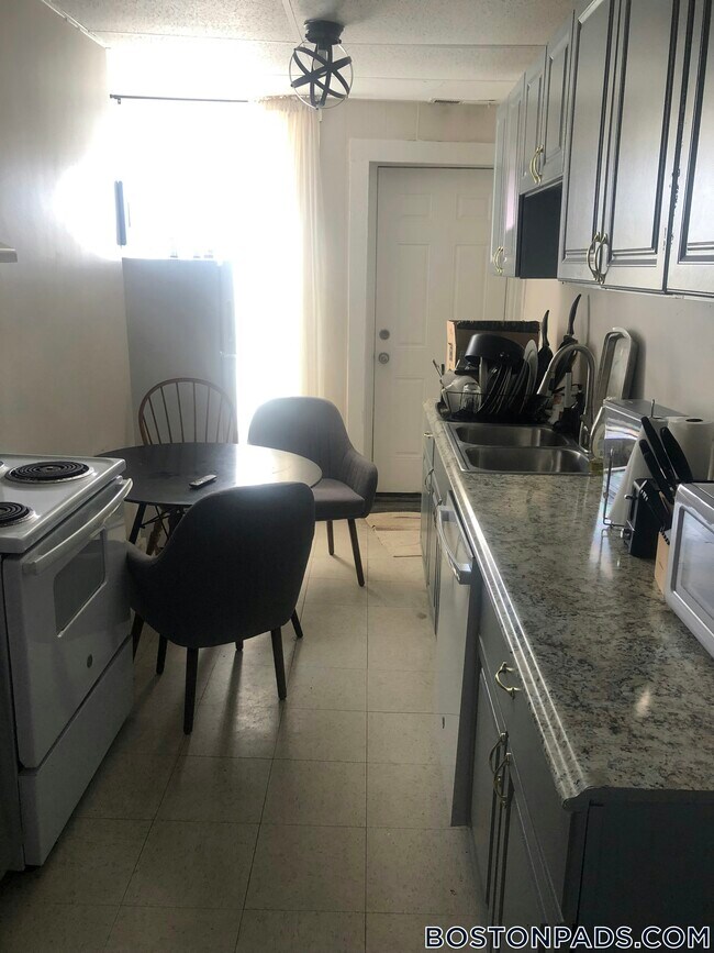 Foto del edificio - 7 Linden St