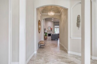 Building Photo - 29114 Davenport Dr