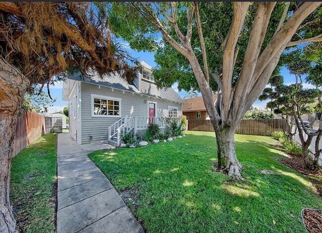 Foto del edificio - 131 E Ave 45