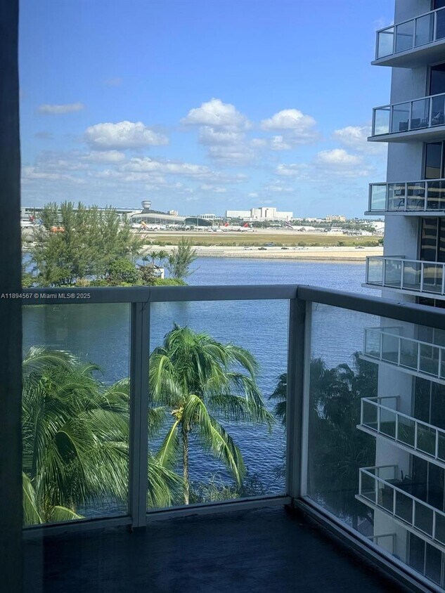 Primary Photo - 5091 NW 7th St