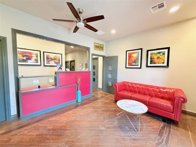 Foto del edificio - 6903 NW 122nd St