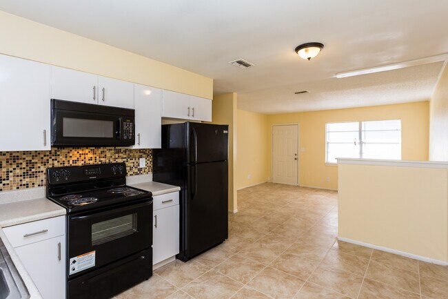 Foto del edificio - 2239 Bryan St