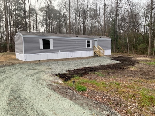 Building Photo - 725 SW Craven Middle School Rd