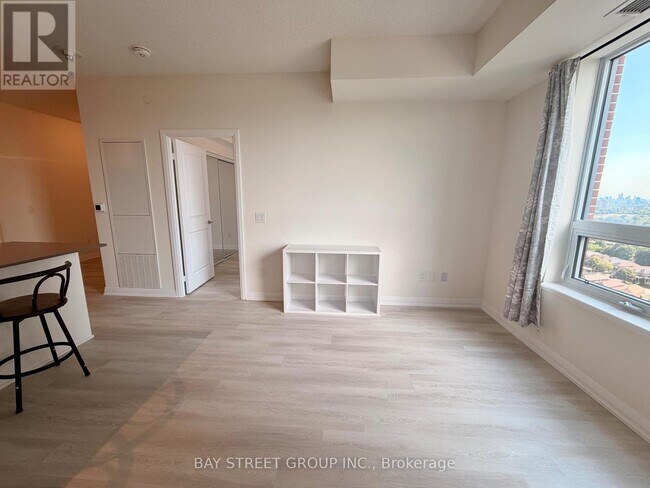Building Photo - 3270 Sheppard Ave E