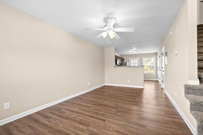 Foto del edificio - 310 Rowand Ct