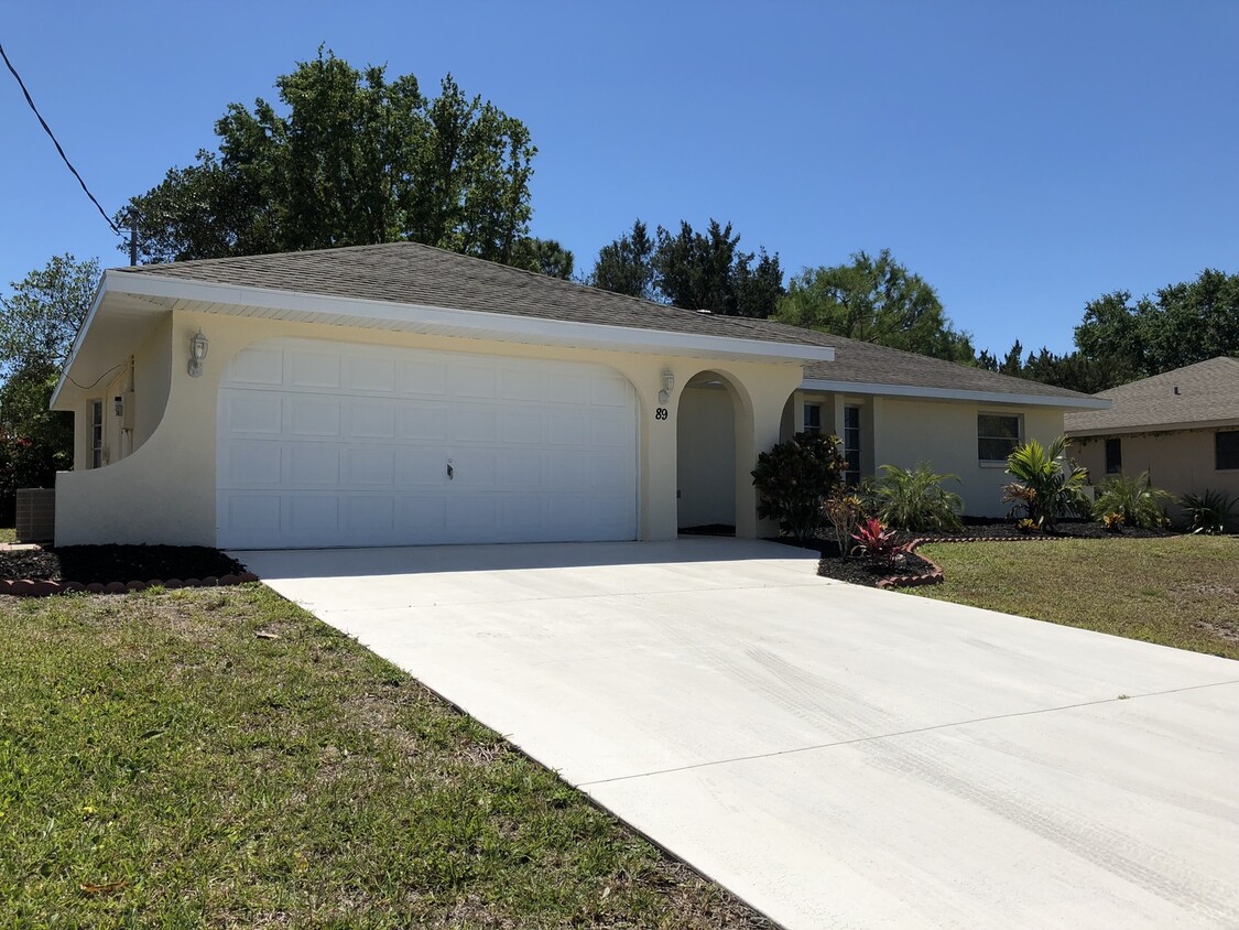Primary Photo - *****TEMPORARILY OFF MARKET**** Very nice ...