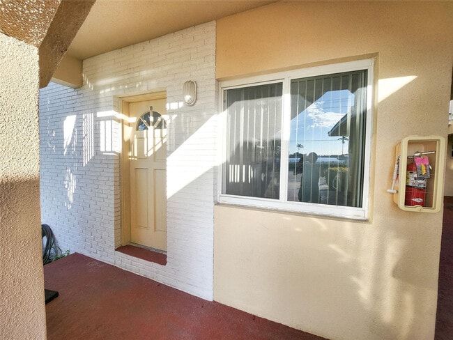 Foto del edificio - 505 S Ocean Dr