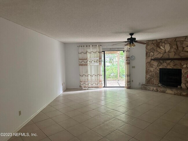 Building Photo - 4422 Winderbrook Ct