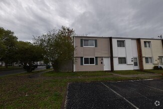 Building Photo - 1284 Green Cedar Ln