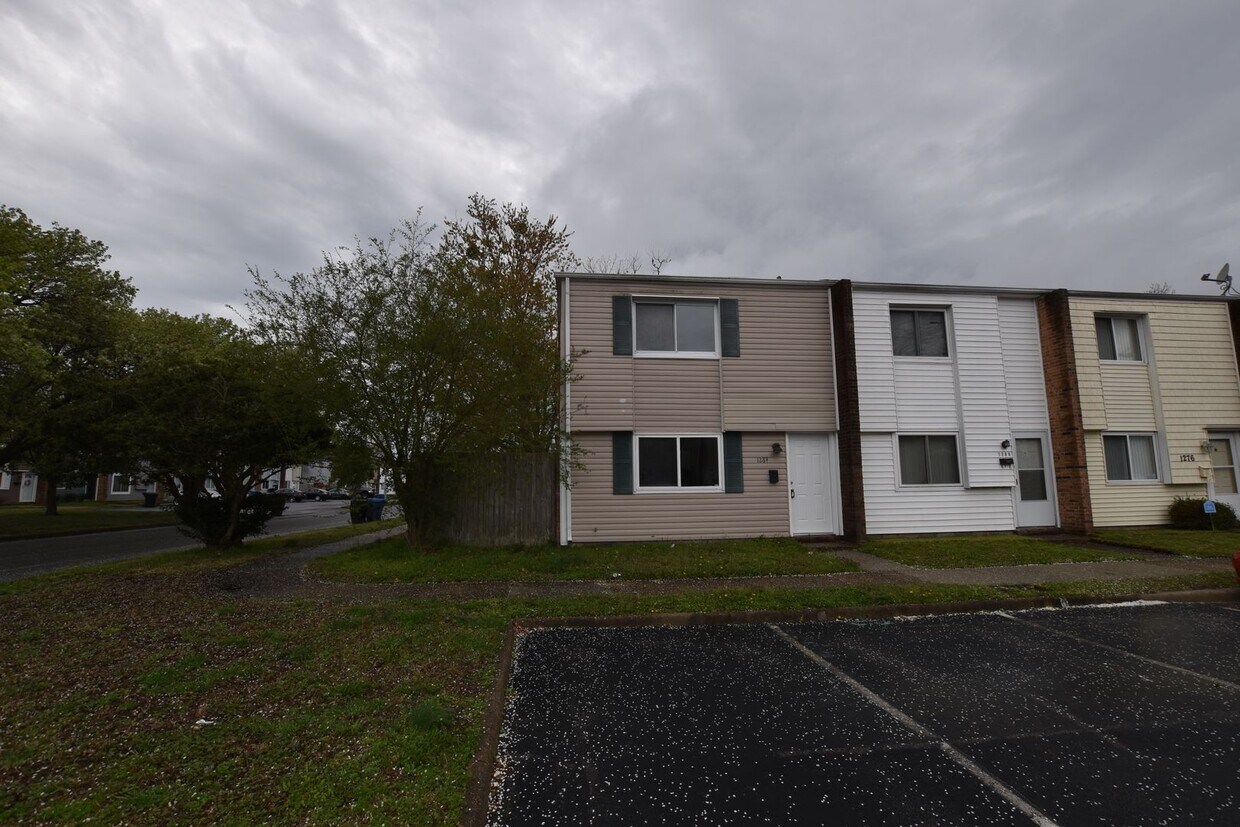 Foto principal - 3 Bedroom 1.5 bathrooms
