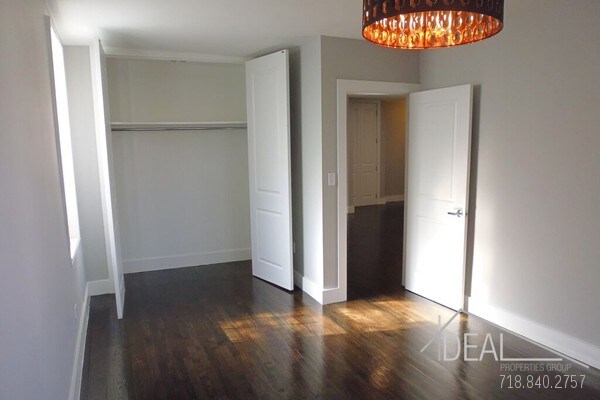 Foto del edificio - 557 E 21st St