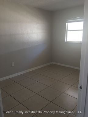 Building Photo - 1111 Kennedy Ct