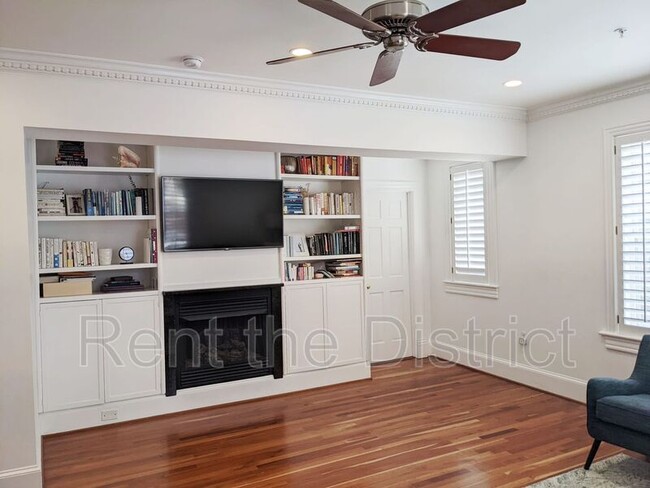 Building Photo - 1212 M Street NW
