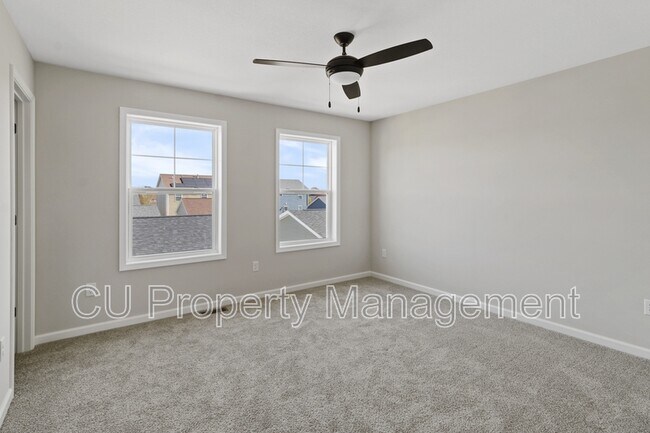 Foto del edificio - 1316 S Smith Rd