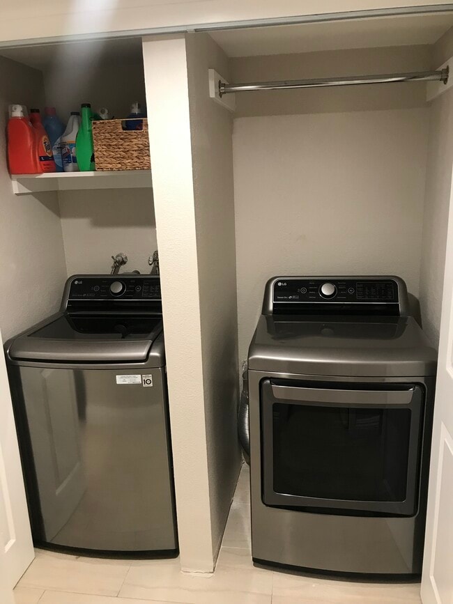 Foto del edificio - 9120 Telfair Ave